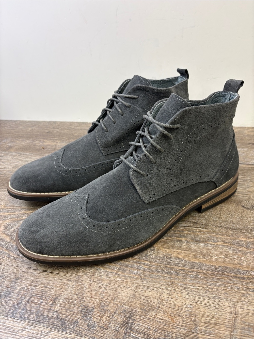 Bruno Marc Urban-02 Gray Suede Wingtip Chukka Boots Men’s Size 11
